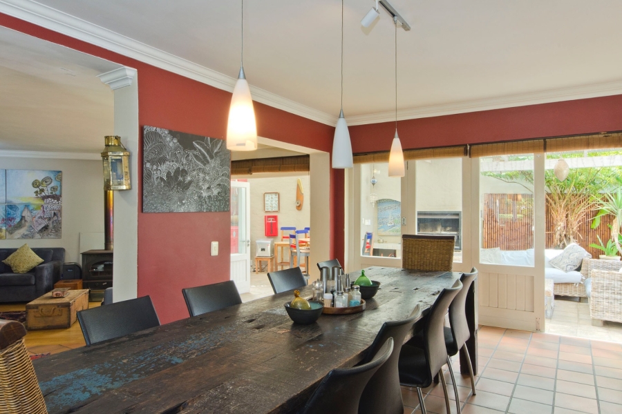 9 Bedroom Property for Sale in Leisure Isle Western Cape